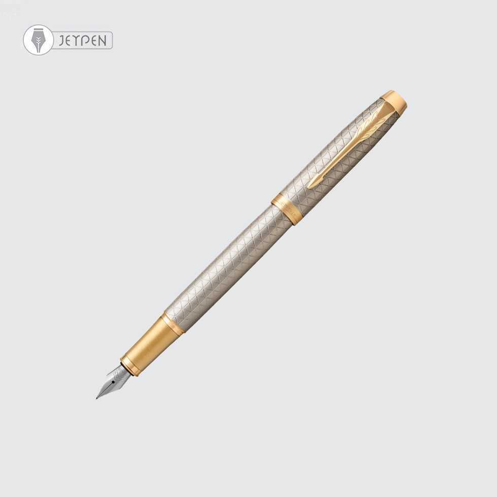 خودنویس پارکر مدل آی ام پریمیوم رنگ نقره ای گیره طلا